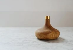 Ovo Things Oak Candle Holder