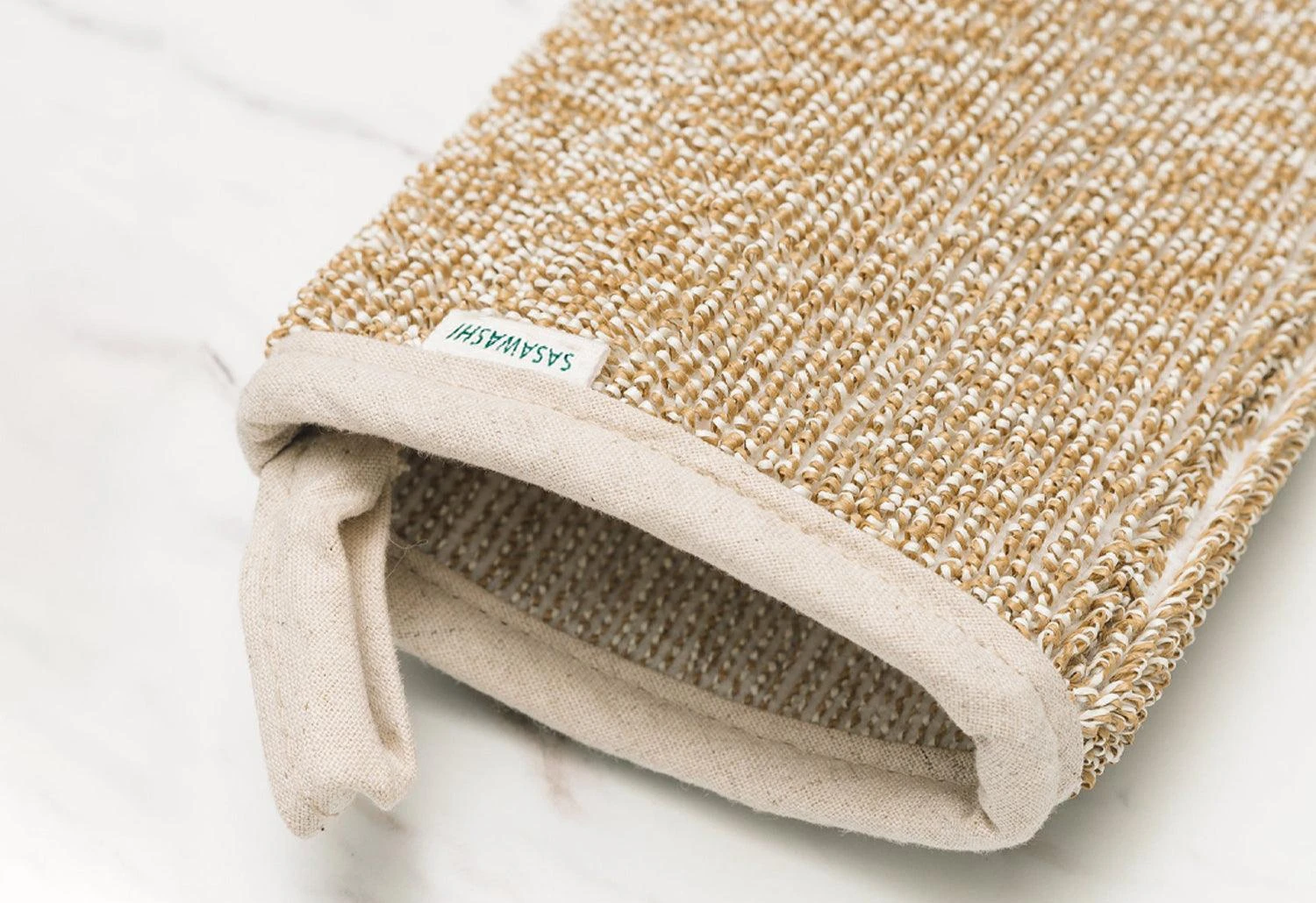 Sasawashi Exfoliating Mitt 4 Sasawashi Exfoliating Mitt - Image 2