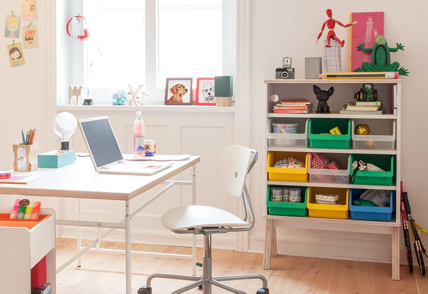 Richard Lampert Famille Garage Box, 2010 4 Richard Lampert Famille Garage Box, 2010 - Image 2