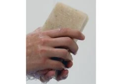 Haeckels Exfoliating Seaweed Block 9 Haeckels Exfoliating Seaweed Block -Twentytwentyone Shop haeckels exfoliating seaweed block soap 3