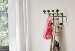 Vitra Eames Hang It All, 1953 15 Vitra Eames Hang It All, 1953 -Twentytwentyone Shop hang it all 1