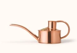 Hâws Fazeley Flow Copper Watering Can