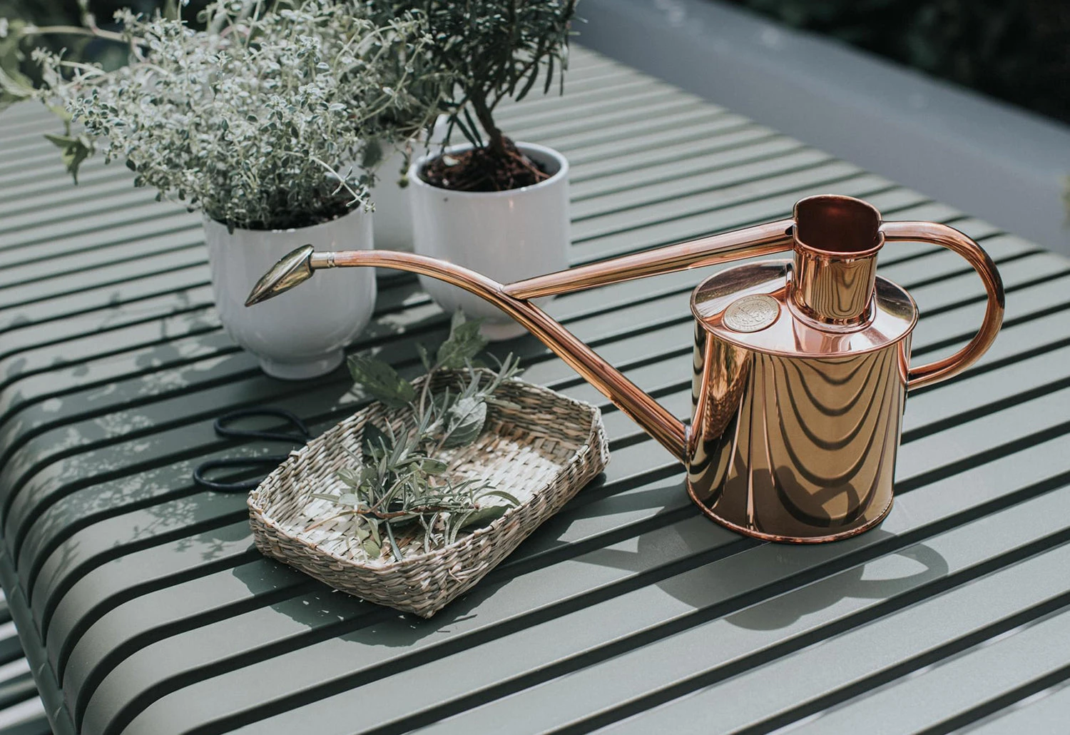 Hâws Rowley Ripple Copper Watering Can 4 Hâws Rowley Ripple Copper Watering Can - Image 2