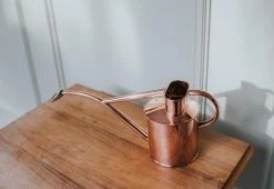 Hâws Rowley Ripple Copper Watering Can 12 Hâws Rowley Ripple Copper Watering Can -Twentytwentyone Shop haws roqley ripple watering can copper 8