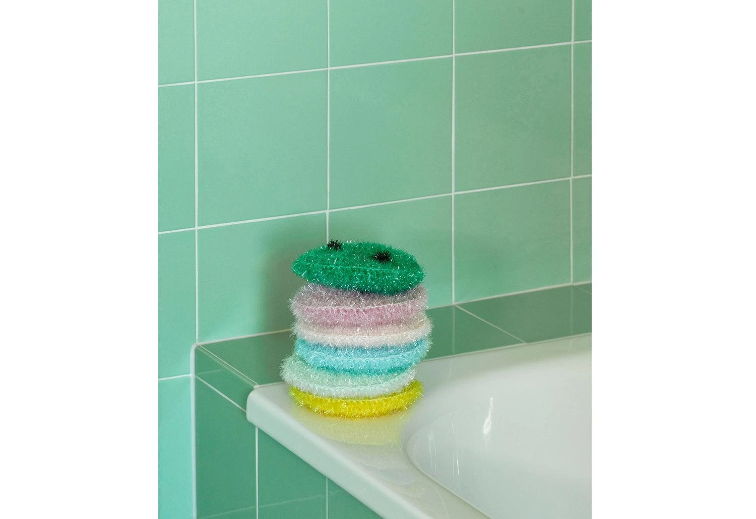 Hay Leo Sponge 6 Hay Leo Sponge - Image 4