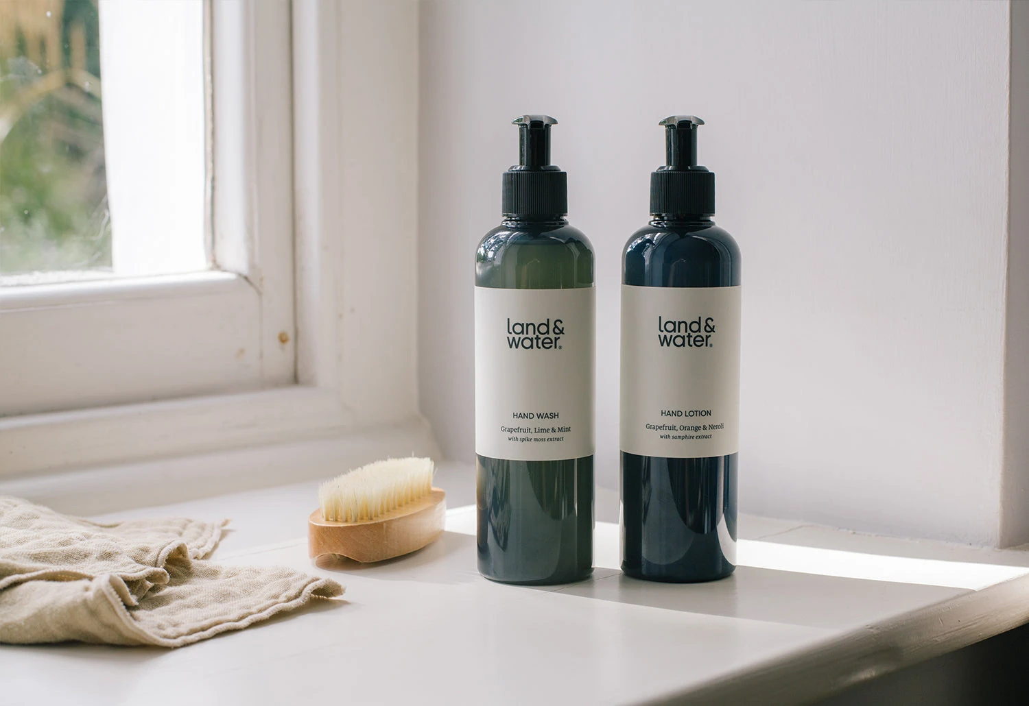 Land + Water Hand Duo Set 3 Land + Water Hand Duo Set