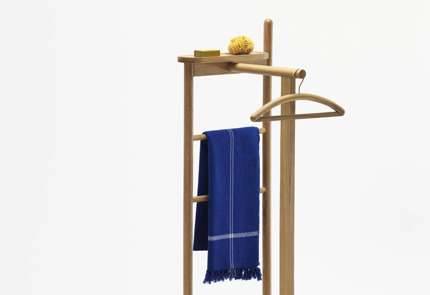 Zilio A&C Stan Coat Hanger 4 Zilio A&C Stan Coat Hanger - Image 2