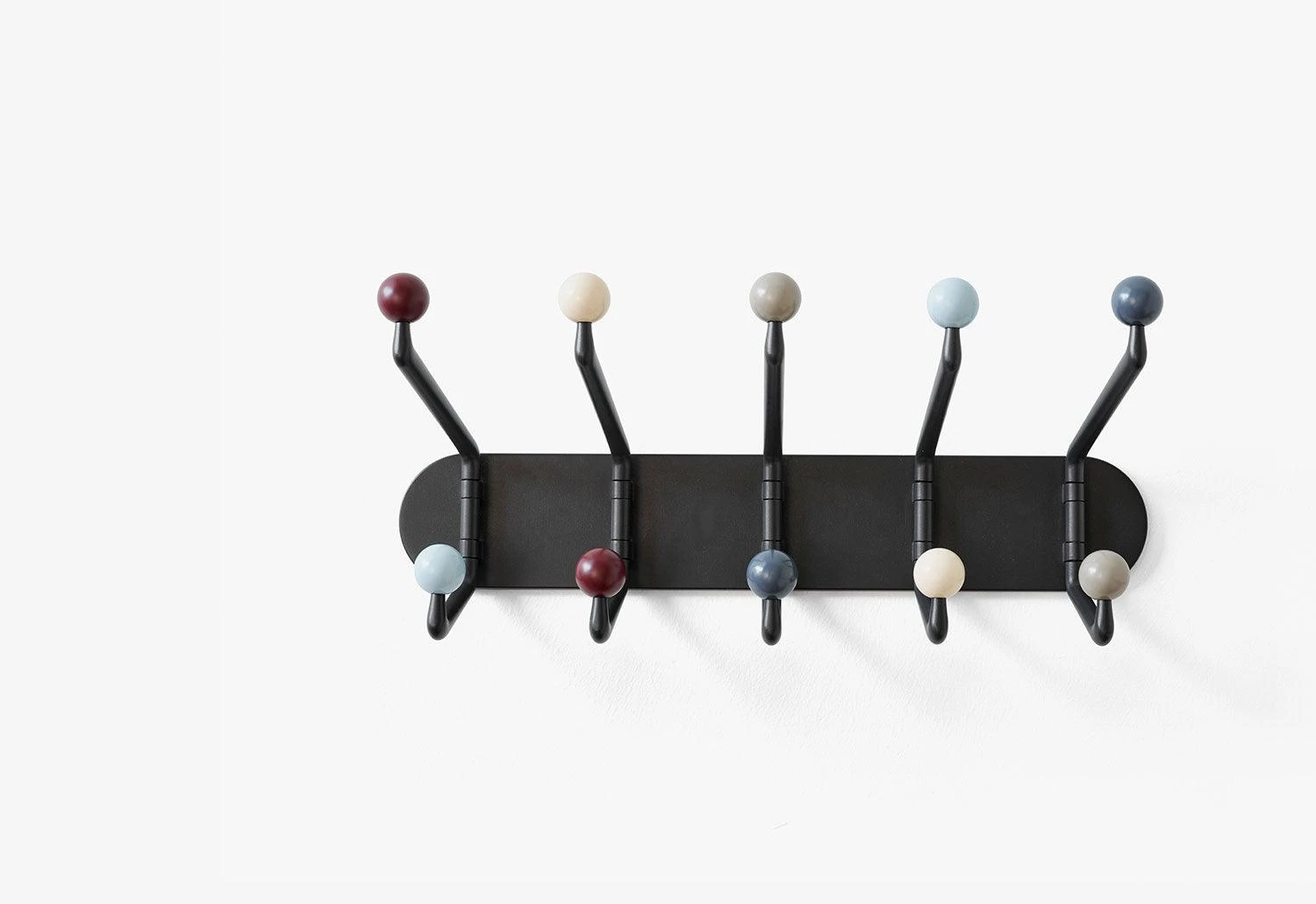 AndTradition Capture Wall Hook 9 AndTradition Capture Wall Hook - Image 8