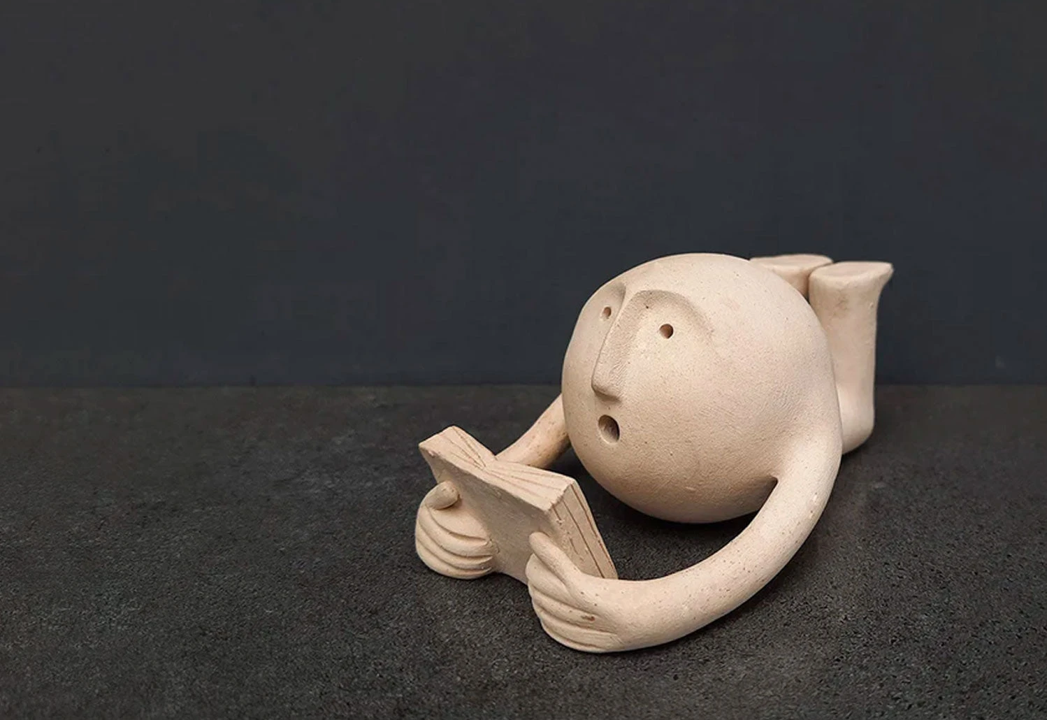 Aman Khanna Eager Reader Clayhead 3 Aman Khanna Eager Reader Clayhead