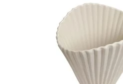 Ferm LIVING Fountain Vase -Twentytwentyone Shop twentytwentyone Ferm Living Fountain Vase 3