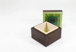 Kevin Stamper Prism Box 17 Kevin Stamper Prism Box -Twentytwentyone Shop twentytwentyone Kevin Stamper Prism Box Green 1