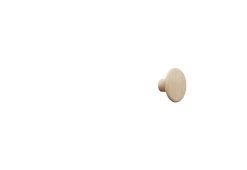 Muuto The Dots Hook, Oak 11 Muuto The Dots Hook, Oak -Twentytwentyone Shop twentytwentyone Muuto Tveit and Torno The Dots Oak 4