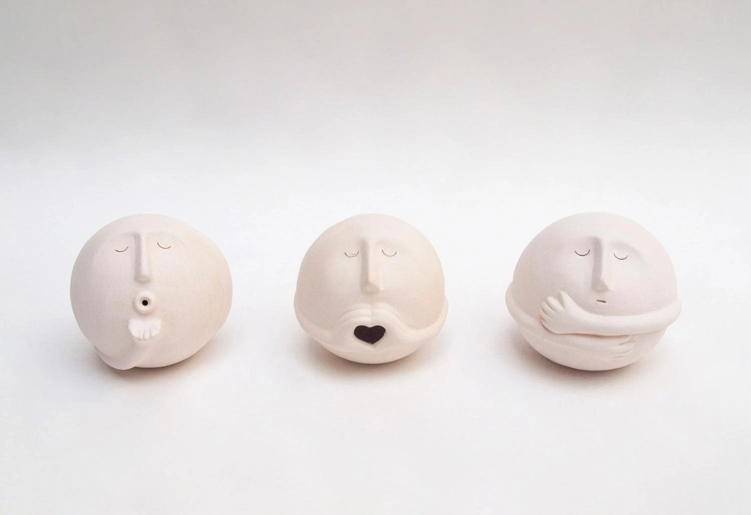 Aman Khanna Embrace Clayhead 5 Aman Khanna Embrace Clayhead - Image 3