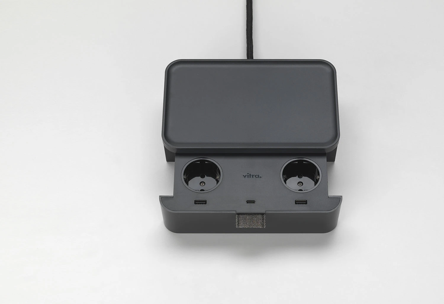 Vitra Ampi Charger, 2021 11 Vitra Ampi Charger, 2021 - Image 9