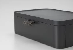 Vitra Ampi Charger, 2021 30 Vitra Ampi Charger, 2021 -Twentytwentyone Shop twentytwentyone vitra ampi black 8