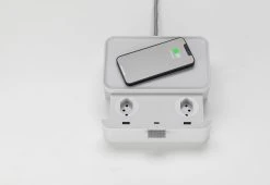 Vitra Ampi Charger, 2021 33 Vitra Ampi Charger, 2021 -Twentytwentyone Shop twentytwentyone vitra ampi white 3