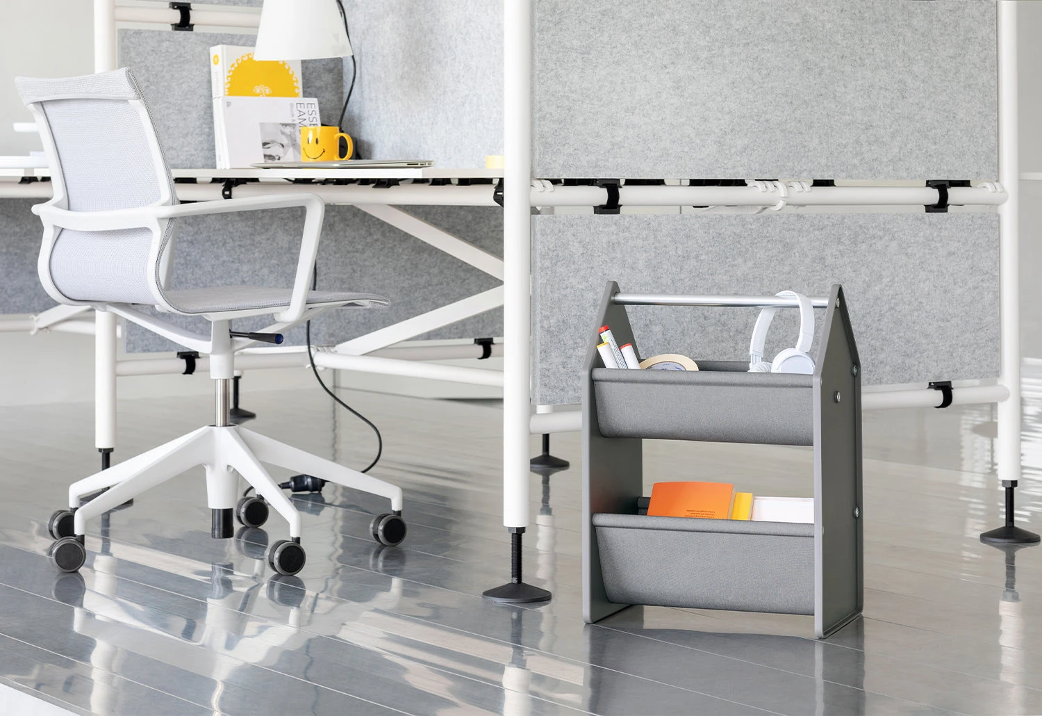 Vitra Drop Box, 2022 6 Vitra Drop Box, 2022 - Image 4