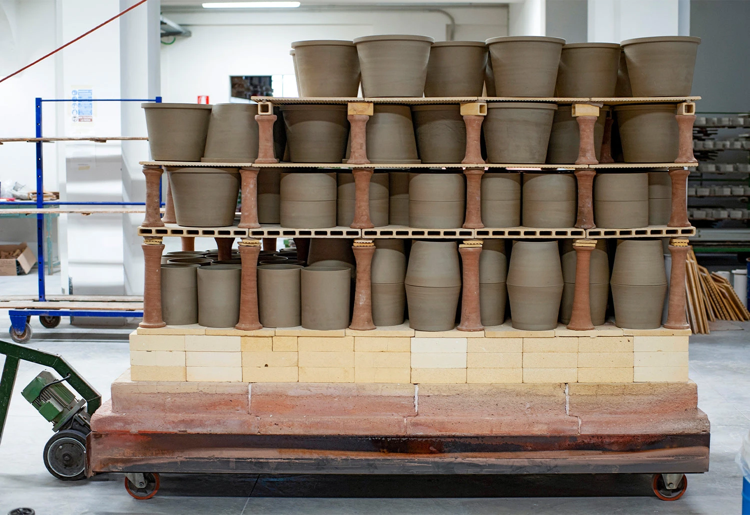 Vitra Terracotta Pots, 2023 12 Vitra Terracotta Pots, 2023 - Image 10